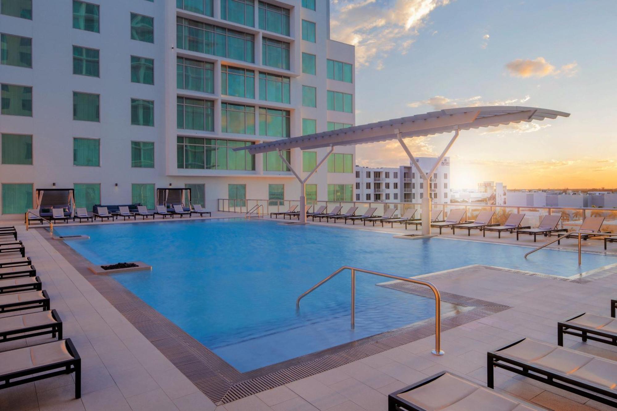 Marriott Fort Lauderdale Airport Дания-Бич Экстерьер фото