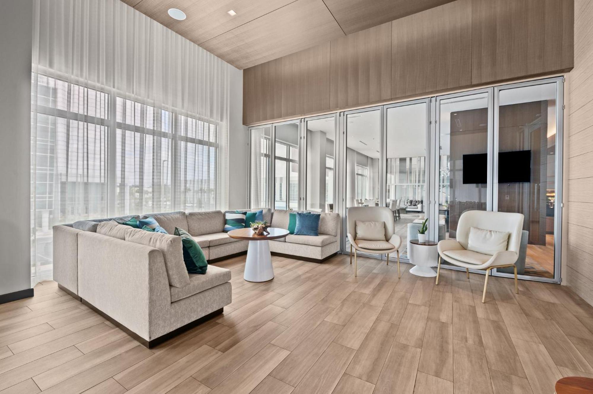 Marriott Fort Lauderdale Airport Дания-Бич Экстерьер фото